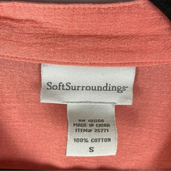 Soft Surrounding Glam Gauze Button Down Eyelet Roll Tab Sleeve Tunic Top Small - Picture 3 of 7